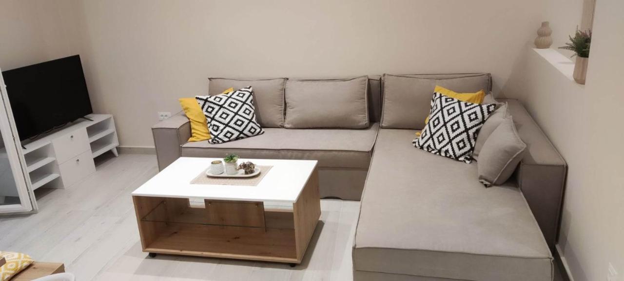 Apartamento de 110 m2 com 3 quarto Corfu  Exterior foto